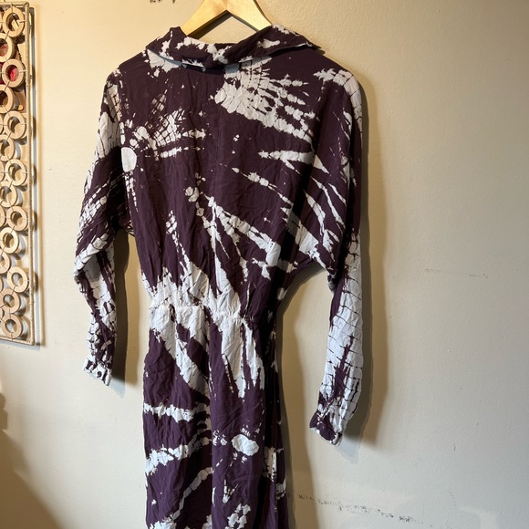 - Young fabulous & broke twist raine tie die wrap dress… - Picture 5 of 7